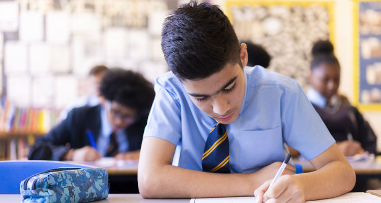 Year 11 Headteacher’s Welcome & Study Skills Parents’ Session by Elevate Education Year 11 Headteacher’s Welcome & Study Skills Parents’ Session by Elevate Education