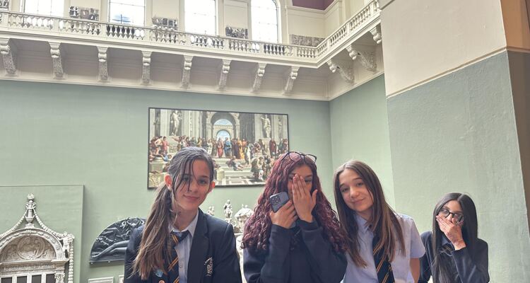 Year 9 RP Trip to the V&A