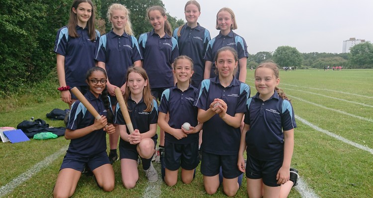 Year 8 Rounders